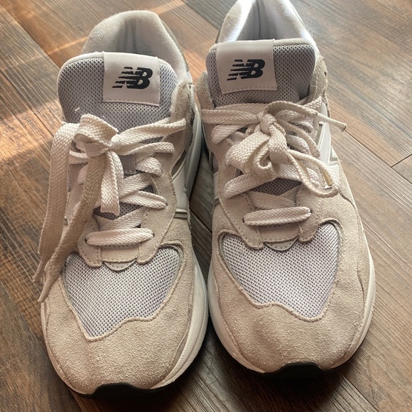 New Balance 57/40 Cream and White Sneakers - Picture 1 of 16
